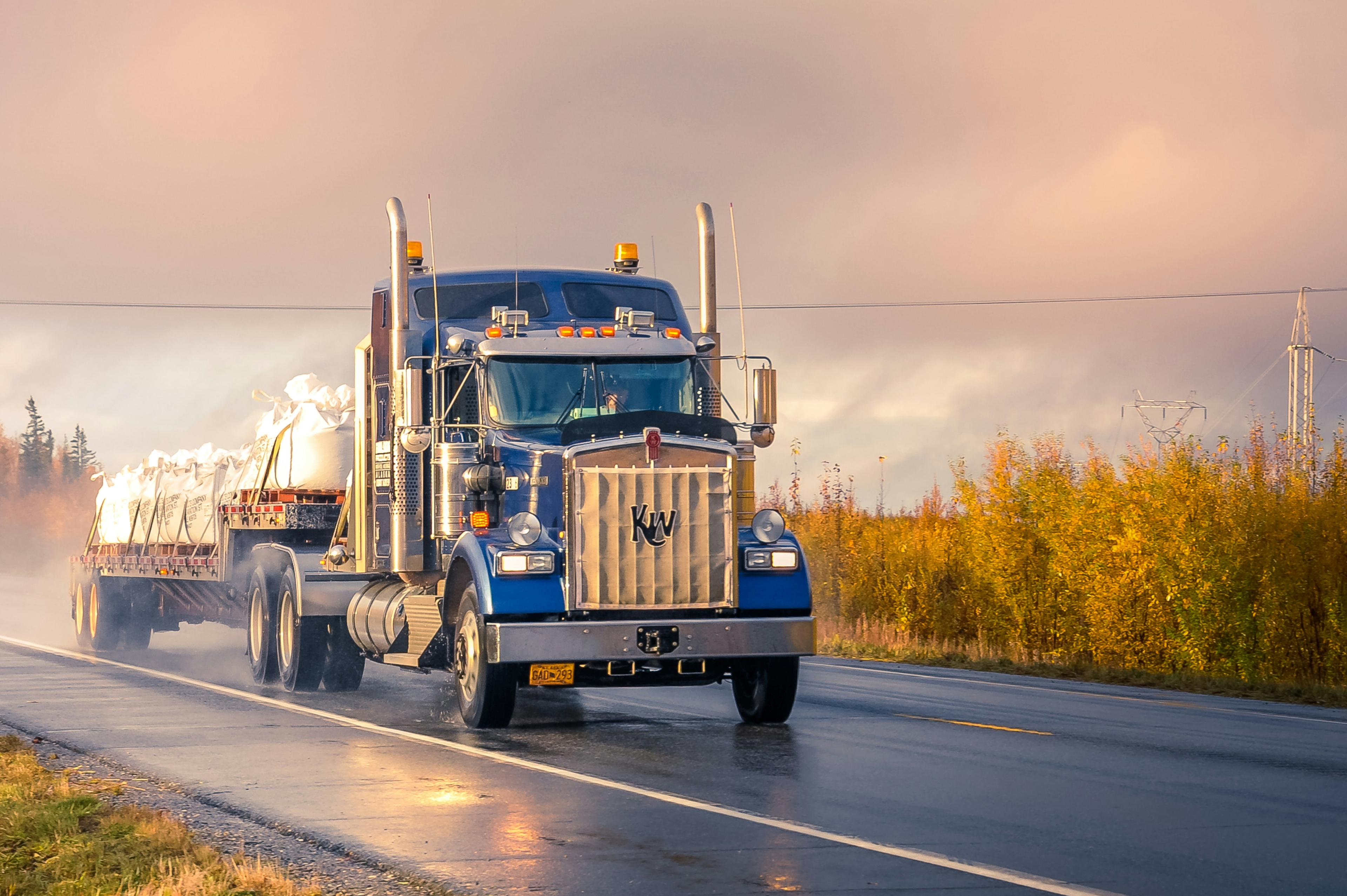 Reinventing Factoring in Logistics with blockchain